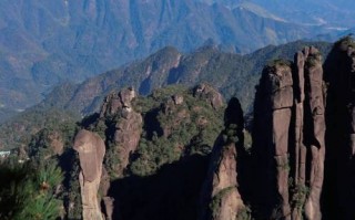 上饶三清山天气预报，上饶三清山天气预报30天查询？