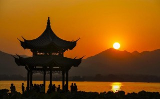 杭州气象局天气预报？杭州气象局天气预报气？