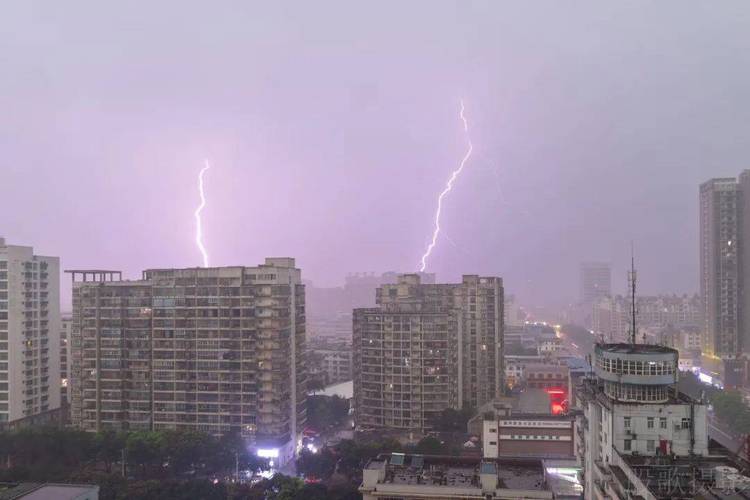 贵港天气预报15天,贵港天气预报15天查询准确性?-第2张图片-巾百福 贵港天气预报15天,贵港天气预报15天查询准确性?-第2张图片-巾百福