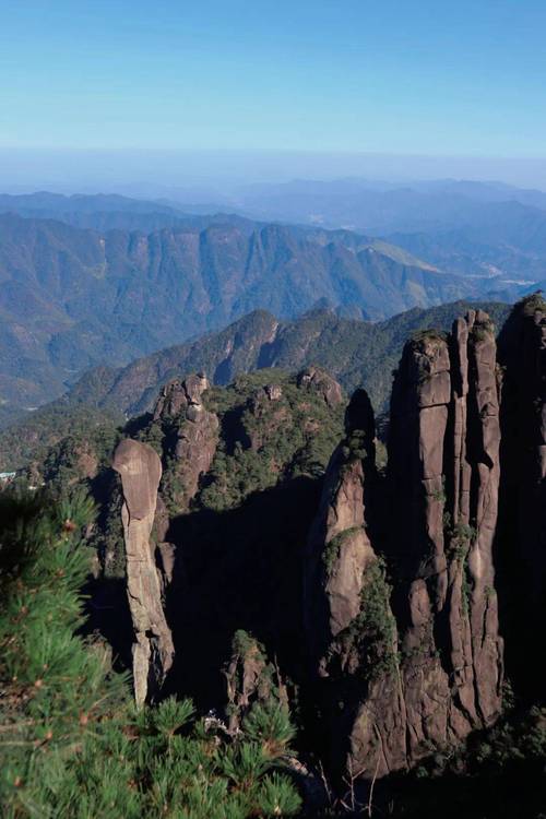 上饶三清山天气预报,上饶三清山天气预报30天查询?-第1张图片-巾百福 上饶三清山天气预报,上饶三清山天气预报30天查询?-第1张图片-巾百福