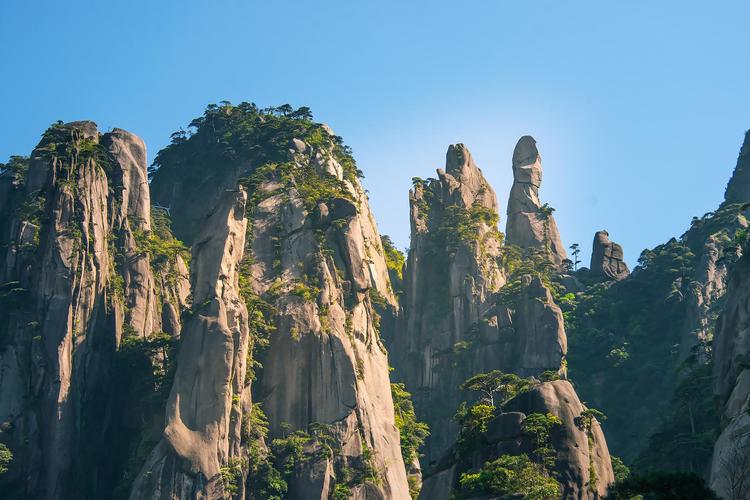 上饶三清山天气预报,上饶三清山天气预报30天查询?-第4张图片-巾百福 上饶三清山天气预报,上饶三清山天气预报30天查询?-第4张图片-巾百福