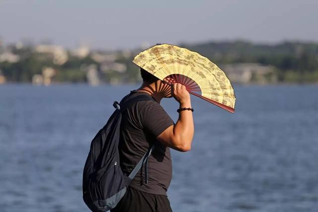 江苏盐城天气气预报,江苏盐城天气预报15天准确?-第7张图片-巾百福 江苏盐城天气气预报,江苏盐城天气预报15天准确?-第7张图片-巾百福