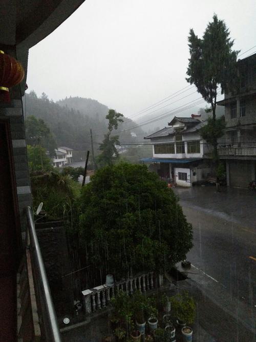 咸丰天气预报30天,咸丰天气15天天气预报?-第2张图片-巾百福 咸丰天气预报30天,咸丰天气15天天气预报?-第2张图片-巾百福